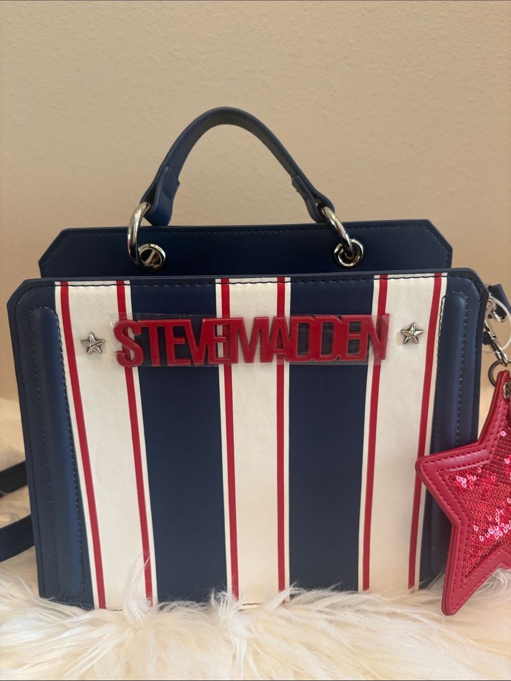 Steve Madden Red, White & Blue Top-Handle Bag Bevlynn Stripe Satchel W/ Star βοΈ - Picture 4 of 13